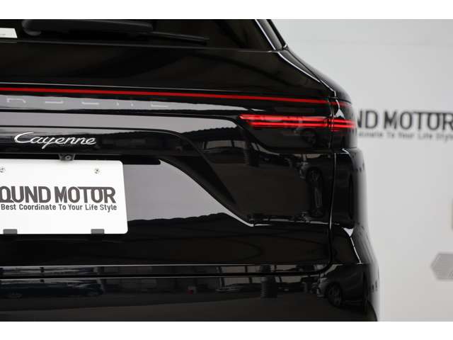 ポルシェ カイエン ３．０ ティプトロニックＳ ４ＷＤ R1年 (近畿) 99