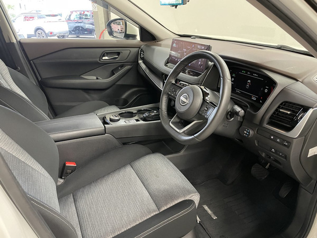 日産 エクストレイル １．５ Ｘ Ｅ－４ＯＲＣＥ ４ＷＤ R6年 () 99