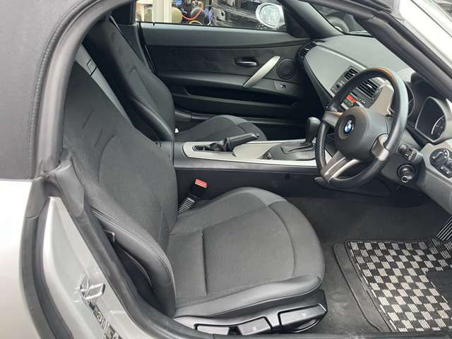 ＢＭＷ Ｚ４ ロードスター２．２Ｉ H17年 () 99