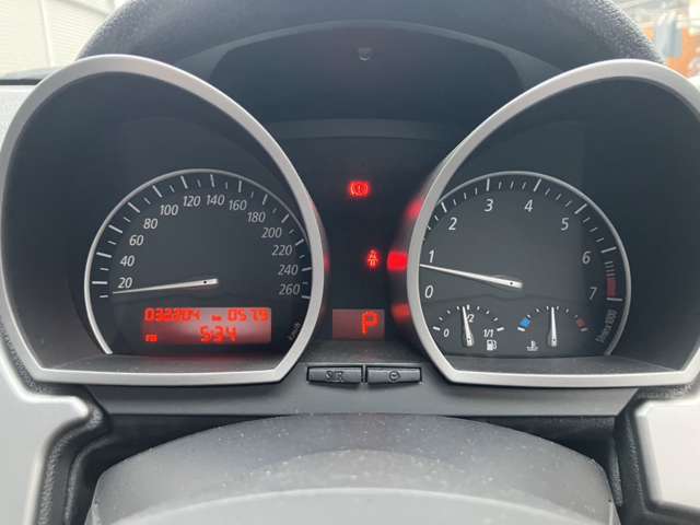 ＢＭＷ Ｚ４ ロードスター２．２Ｉ H17年 () 99