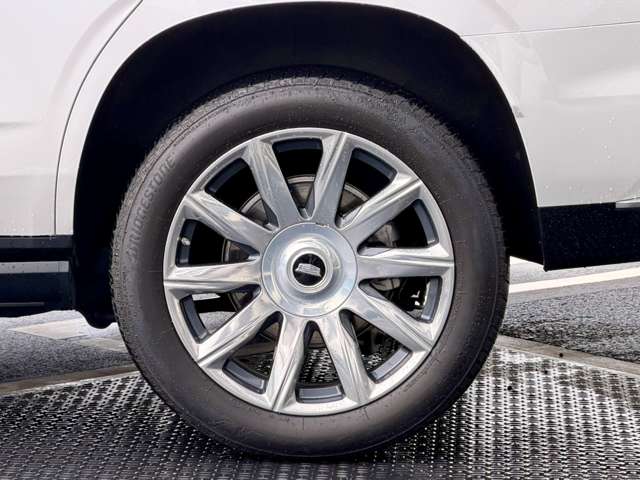 キャデラック エスカレード プラチナム ４ＷＤ R4年 (近畿) 99
