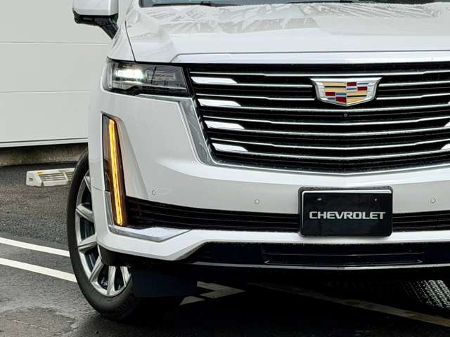 キャデラック エスカレード プラチナム ４ＷＤ R4年 (近畿) 99