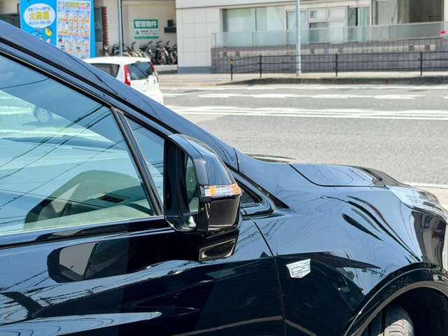 キャデラック ＸＴ５ プラチナム スポーツ ４ＷＤ R8年 (近畿) 99