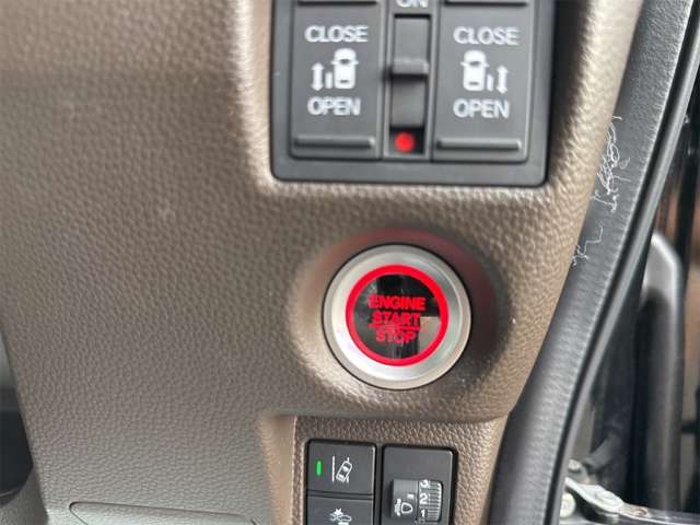 ホンダ Ｎ　ＢＯＸ ６６０ Ｌ R5年 (近畿) 99