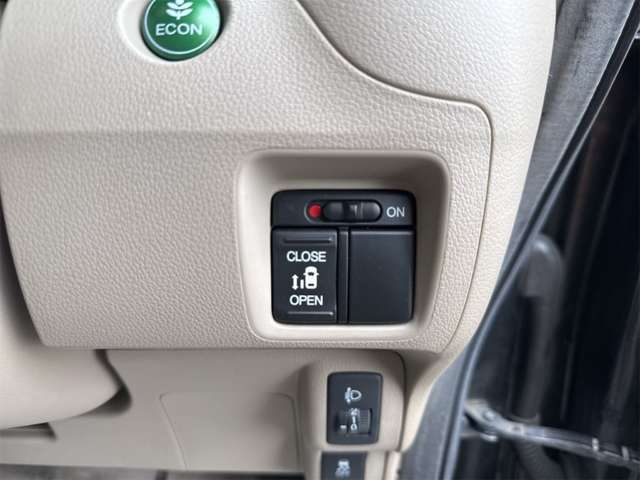 ホンダ Ｎ　ＢＯＸ ６６０ Ｇ Ｌパッケージ H24年 (近畿) 99