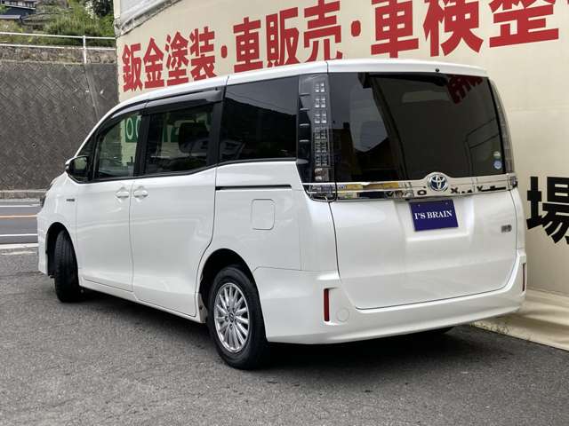 トヨタ ヴォクシー １．８ ハイブリッド Ｖ H29年 (中国) 99