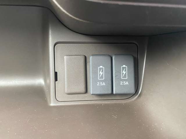 ホンダ Ｎ　ＢＯＸ ６６０ Ｌ R5年 (中国) 99
