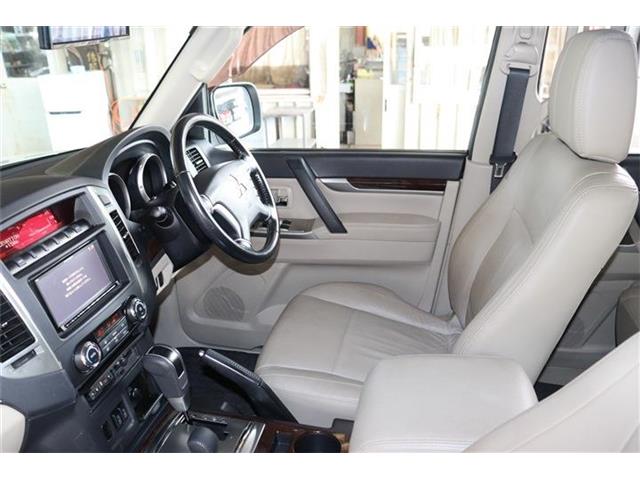 三菱 パジェロ ３．２ ロング エクシード ディーゼルターボ ４ＷＤ H27年 (四国) 99