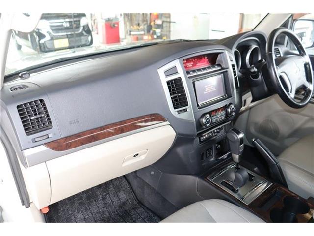 三菱 パジェロ ３．２ ロング エクシード ディーゼルターボ ４ＷＤ H27年 (四国) 99