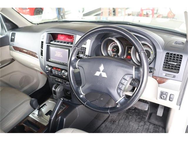 三菱 パジェロ ３．２ ロング エクシード ディーゼルターボ ４ＷＤ H27年 (四国) 99