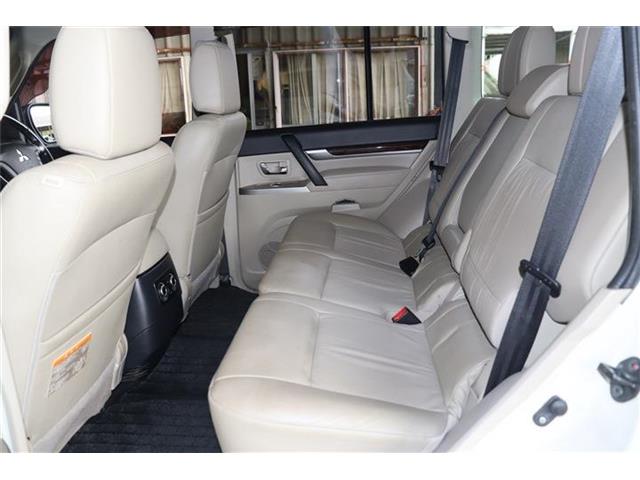 三菱 パジェロ ３．２ ロング エクシード ディーゼルターボ ４ＷＤ H27年 (四国) 99