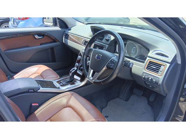 ボルボ Ｖ７０ Ｔ５　クラシック H28年 (東北) 99