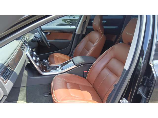 ボルボ Ｖ７０ Ｔ５　クラシック H28年 (東北) 99