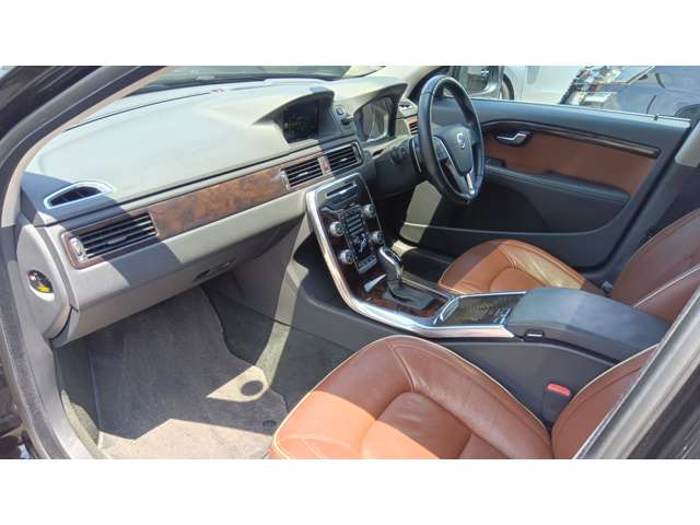 ボルボ Ｖ７０ Ｔ５　クラシック H28年 (東北) 99