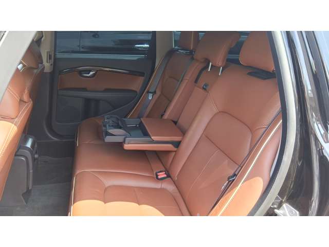 ボルボ Ｖ７０ Ｔ５　クラシック H28年 (東北) 99
