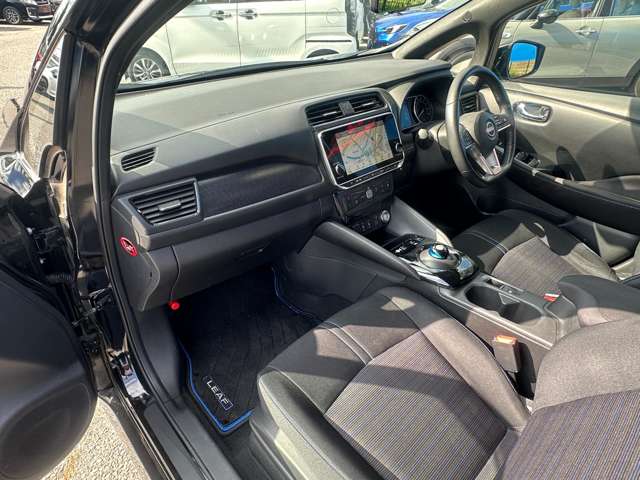 日産 リーフ Ｘ　Ｖセレクション R4年 (関東) 99