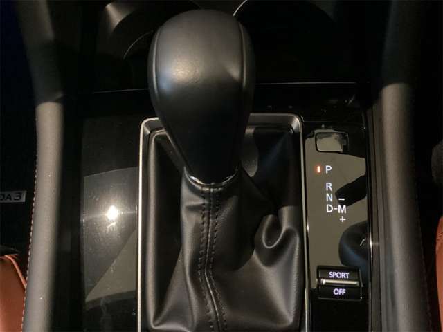 マツダ ＭＡＺＤＡ３　ファストバック ２．０ ２０Ｓ レトロスポーツエディション R6年 () 99