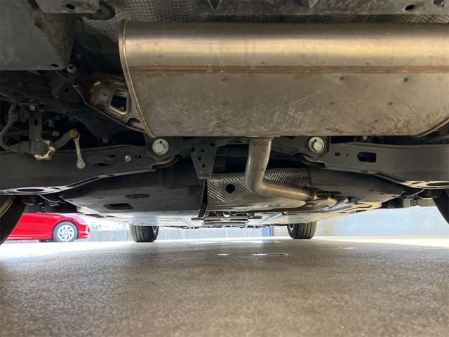 トヨタ プリウス １．８ Ｓ セーフティ プラス H29年 (近畿) 99