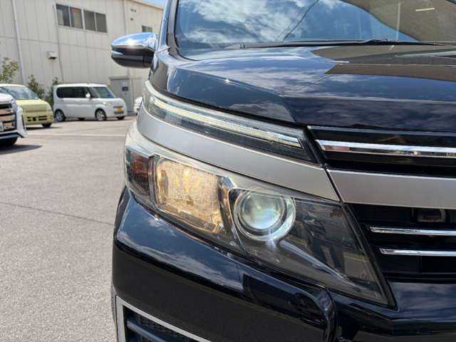 トヨタ ヴォクシー ２．０ ＺＳ 煌ＩＩ H28年 (近畿) 99