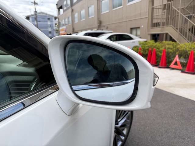 トヨタ クラウン　ハイブリッド ハイブリッド ２．５ Ｓ H25年 (近畿) 99