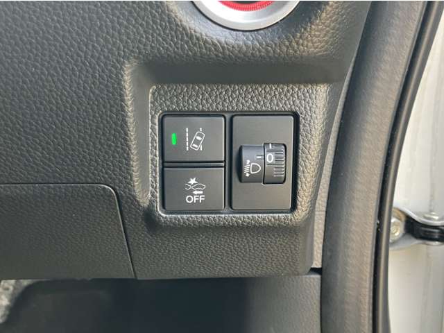 ホンダ Ｎ　ＢＯＸ カスタム ６６０ Ｌ R3年 (近畿) 99