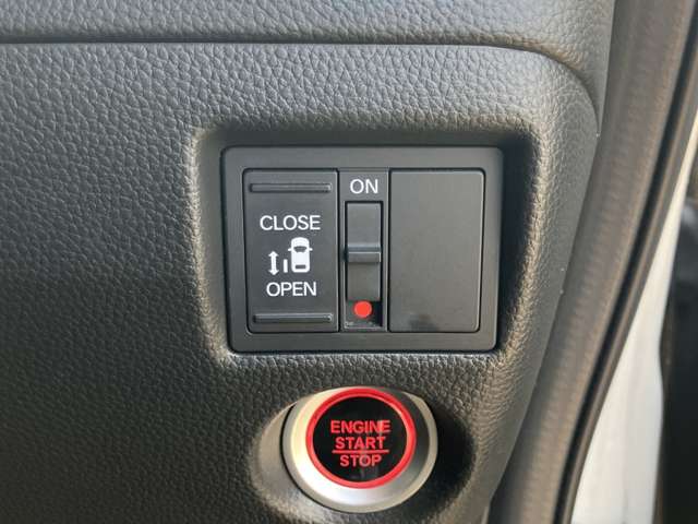 ホンダ Ｎ　ＢＯＸ カスタム ６６０ Ｌ R3年 (近畿) 99
