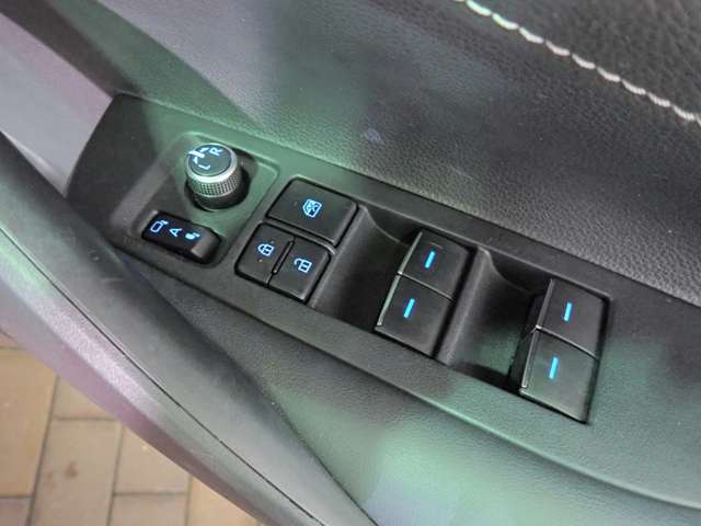 トヨタ カローラスポーツ　ハイブリッド １．８ ハイブリッド Ｇ スタイルパッケージ R3年 (近畿) 99