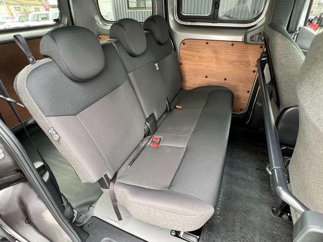 日産 ＮＶ２００バネットバン １．６ ＶＸ H29年 (近畿) 99