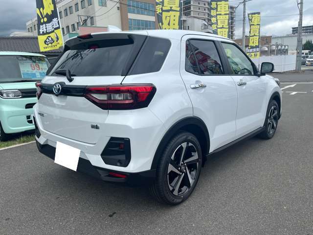 トヨタ ライズ　ハイブリッド ハイブリッド １．２ Ｚ R8年 () 99