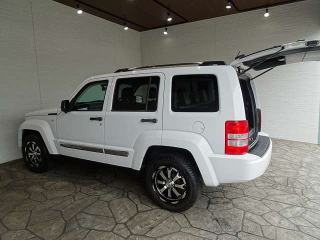 ジープ チェロキー スポーツクロス ４ＷＤ H24年 () 99