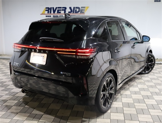 日産 ノートオーラ １．２ Ｇ ＦＯＵＲ レザーエディション ４ＷＤ R3年 (関東) 99
