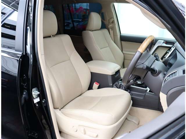 トヨタ ランドクルーザープラド ２．７ ＴＸ Ｌパッケージ マットブラック エディション ４ＷＤ R5年 (関東) 99
