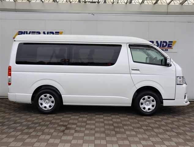 トヨタ ハイエースワゴン ２．７ ＧＬ ロング ミドルルーフ ４ＷＤ R8年 (関東) 99