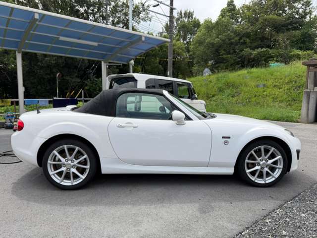 マツダ ロードスター ２．０ ２０周年記念車 H22年 (東海) 99