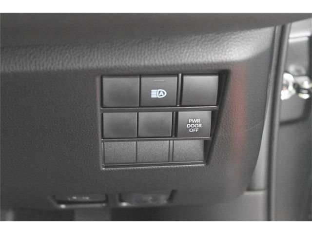 トヨタ ノア ２．０ Ｓ－Ｚ R8年 () 99