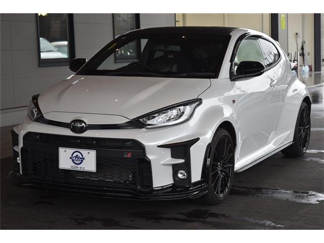 トヨタ ＧＲヤリス １．５ ＲＳ R4年 () 99