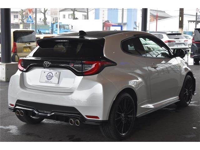 トヨタ ＧＲヤリス １．５ ＲＳ R4年 () 99