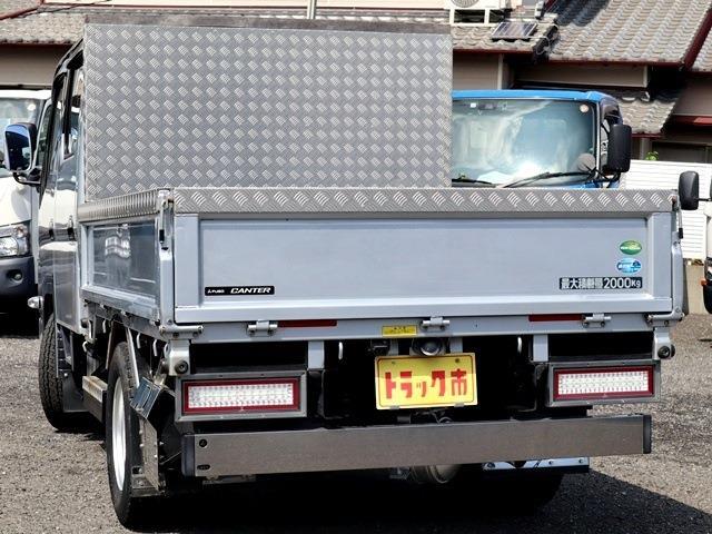三菱フソウ キャンター Ｗキャブ 積載２Ｔ 平ボディ 全低床 R4年 (東海) 99