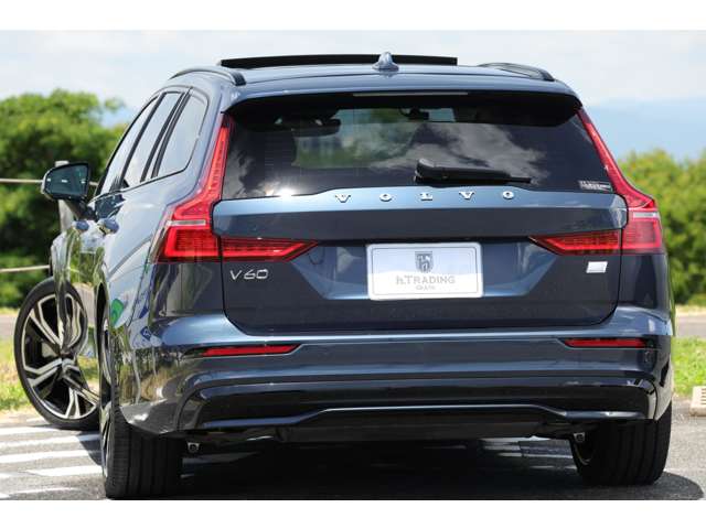 ボルボ Ｖ６０ リチャージ アルティメット Ｔ６ ＡＷＤ プラグイン ハイブリッド ４ＷＤ R5年 (東海) 99