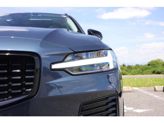 ボルボ Ｖ６０ リチャージ アルティメット Ｔ６ ＡＷＤ プラグイン ハイブリッド ４ＷＤ R5年 (東海) 99