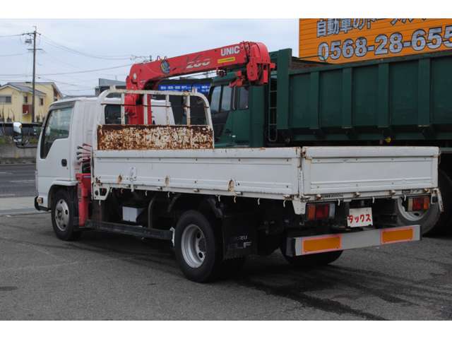 いすゞ エルフ ３．０ＤＴ 標準ロング平 ３段 積載３Ｔ H23年 (東海) 99
