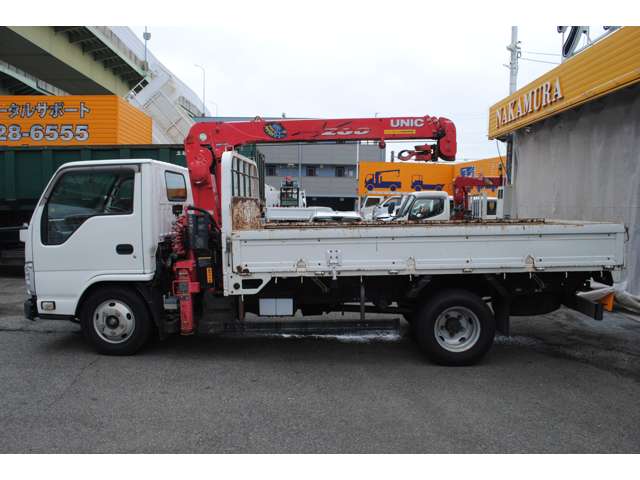 いすゞ エルフ ３．０ＤＴ 標準ロング平 ３段 積載３Ｔ H23年 (東海) 99