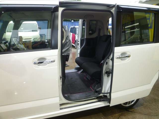 ホンダ Ｎ　ＢＯＸ ６６０ カスタムＧ Ｌパッケージ H28年 (関東) 99