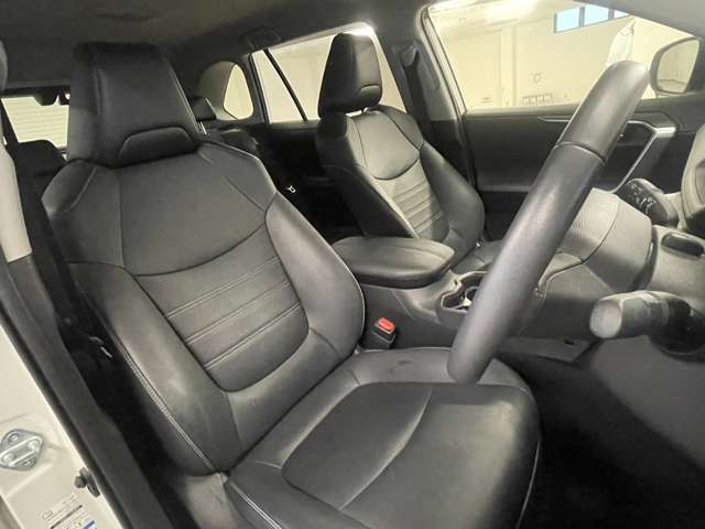 トヨタ ＲＡＶ４ ２．０ Ｇ Ｚパッケージ ４ＷＤ R1年 (関東) 99