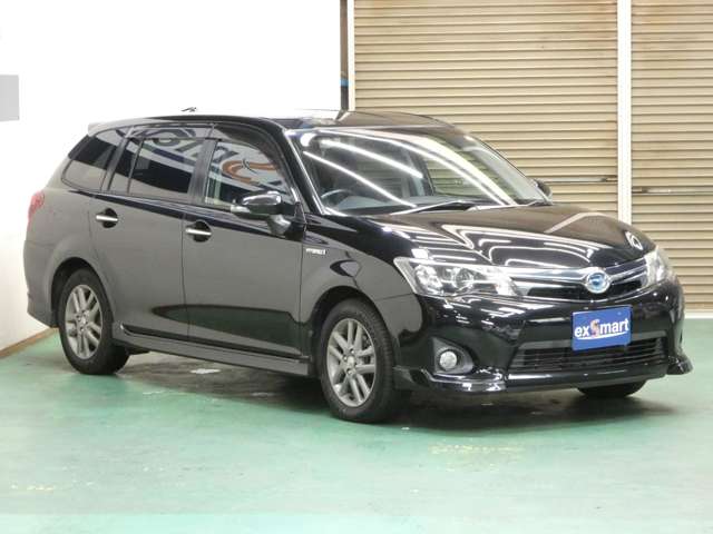トヨタ カローラフィールダー　ハイブリッド １．５ ハイブリッド Ｇ エアロツアラー Ｗ×Ｂ H26年 (関東) 99