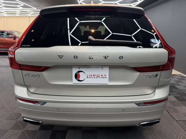 ボルボ ＸＣ６０ Ｔ８ ツインエンジン ＡＷＤ インスクリプション ４ＷＤ H29年 (関東) 99