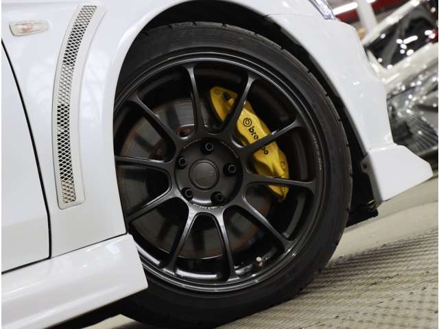 三菱 ランサー ２．０ ＧＳＲ Ｘ ４ＷＤ H22年 () 99