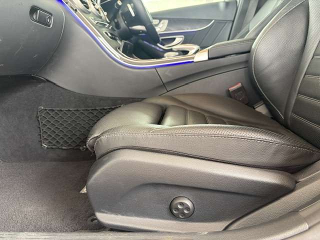 メルセデスベンツ Ｃクラス Ｃ２２０Ｄ ローレウス エディション スポーツプラスパッケージ ディーゼルターボ R3年 (九州・沖縄) 99
