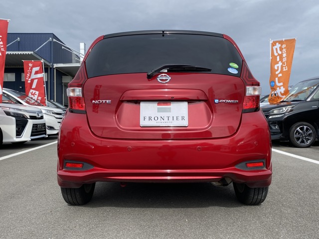日産 ノート １．２ Ｅ－ＰＯＷＥＲ Ｘ ブラックアロー H30年 (九州・沖縄) 99