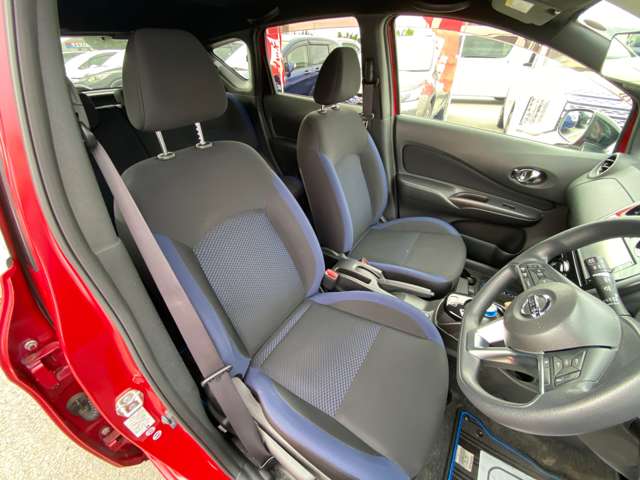 日産 ノート １．２ Ｅ－ＰＯＷＥＲ Ｘ ブラックアロー H30年 (九州・沖縄) 99